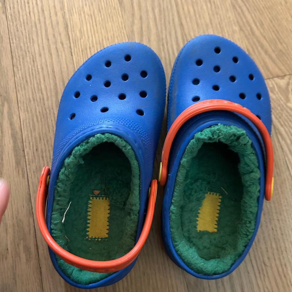 Crocs Kids Sherpa Clogs